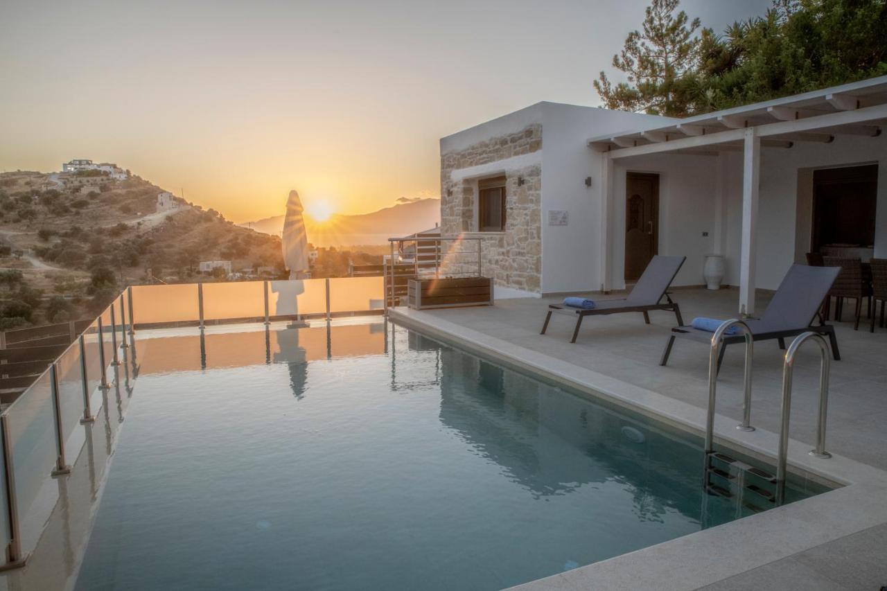 Stella Luxury Villa - Kamilárion Exterior foto